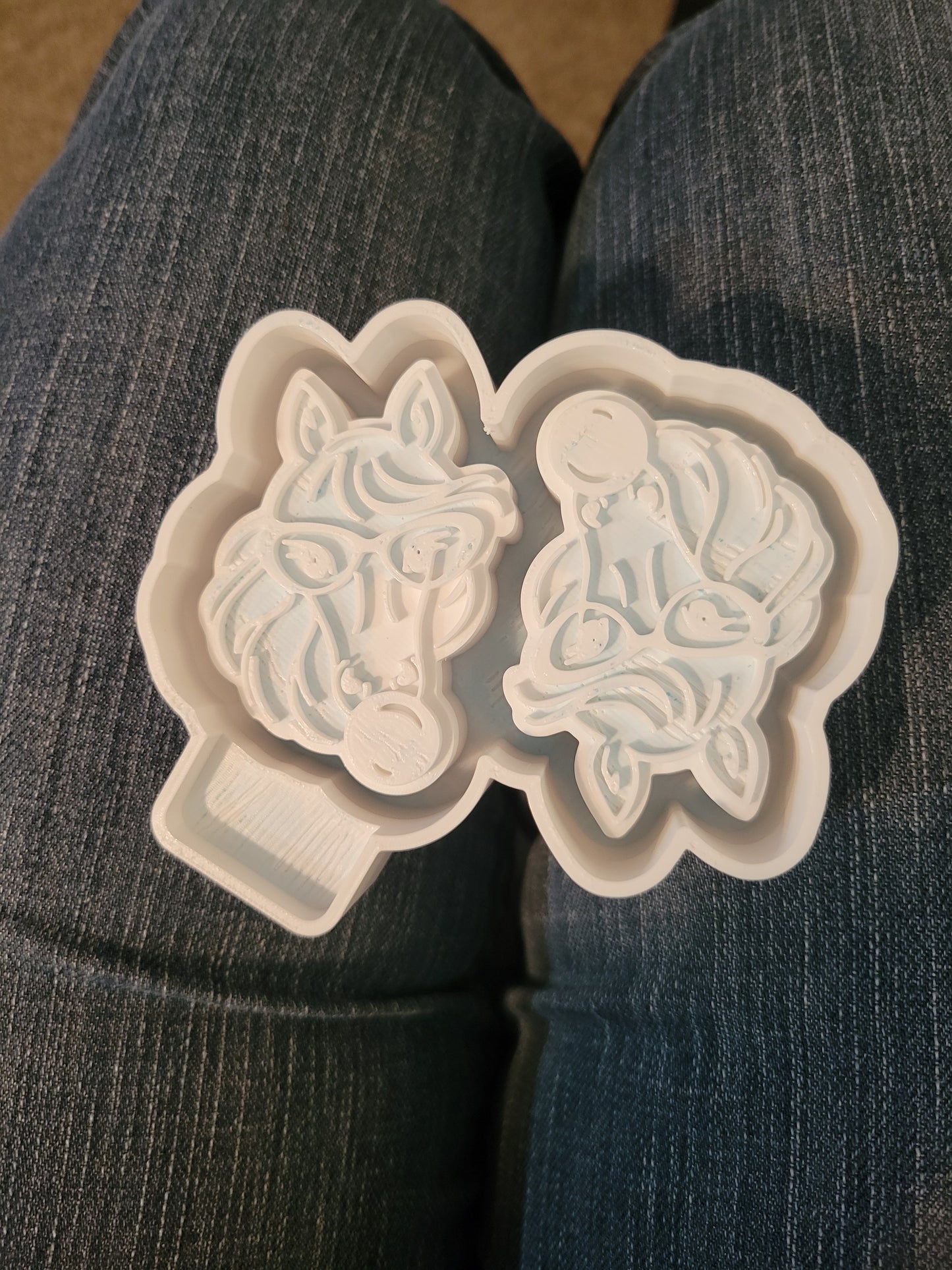 Bubble Gum Horse Vent Clips