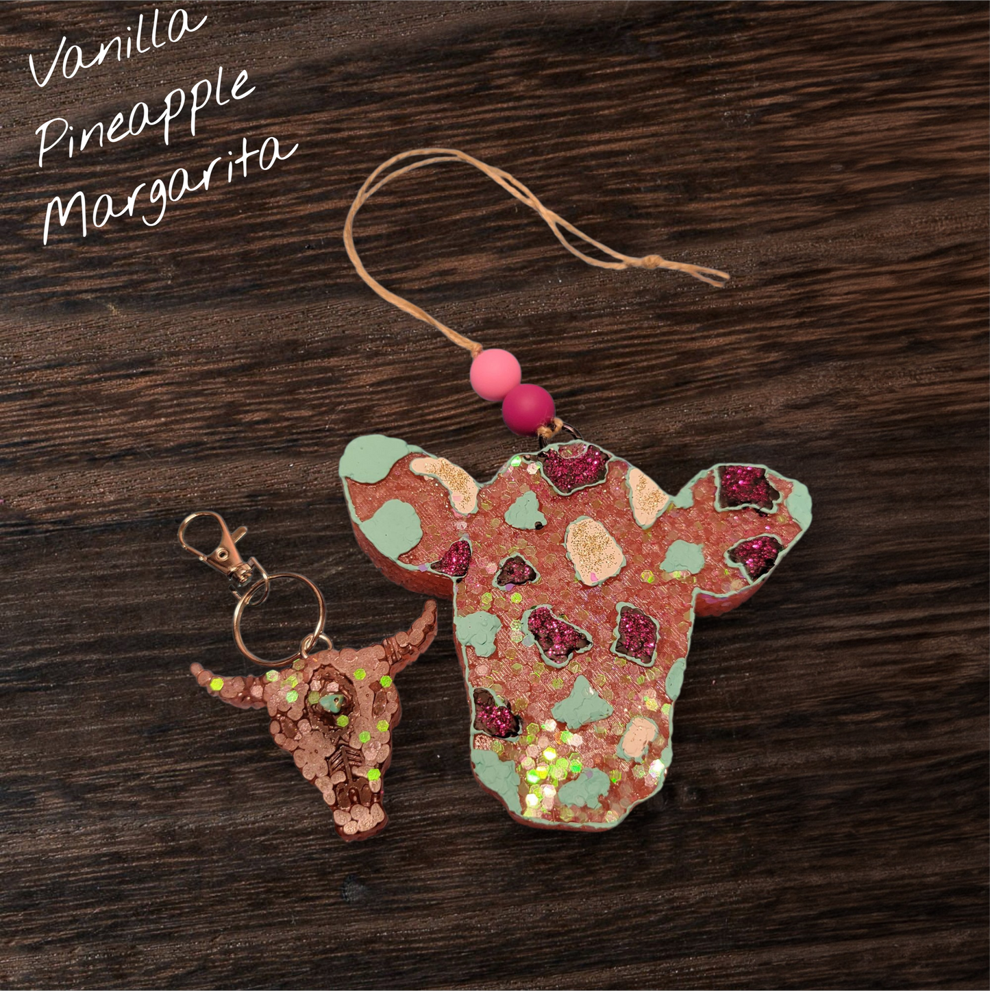 Spotted Cow head and longhorn keychain set